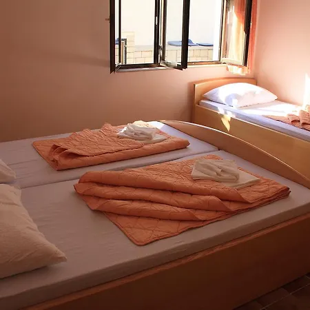 Gostinjska kuća Pansion Antunovic 3*