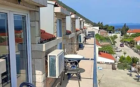 Pansion Antunovic 3* Trpanj
