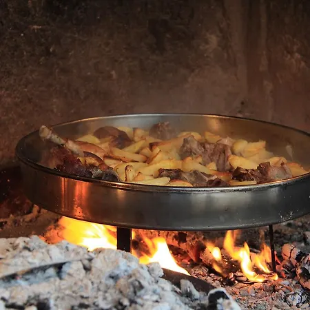 Pansion Antunovic بيت ضيافة 3*